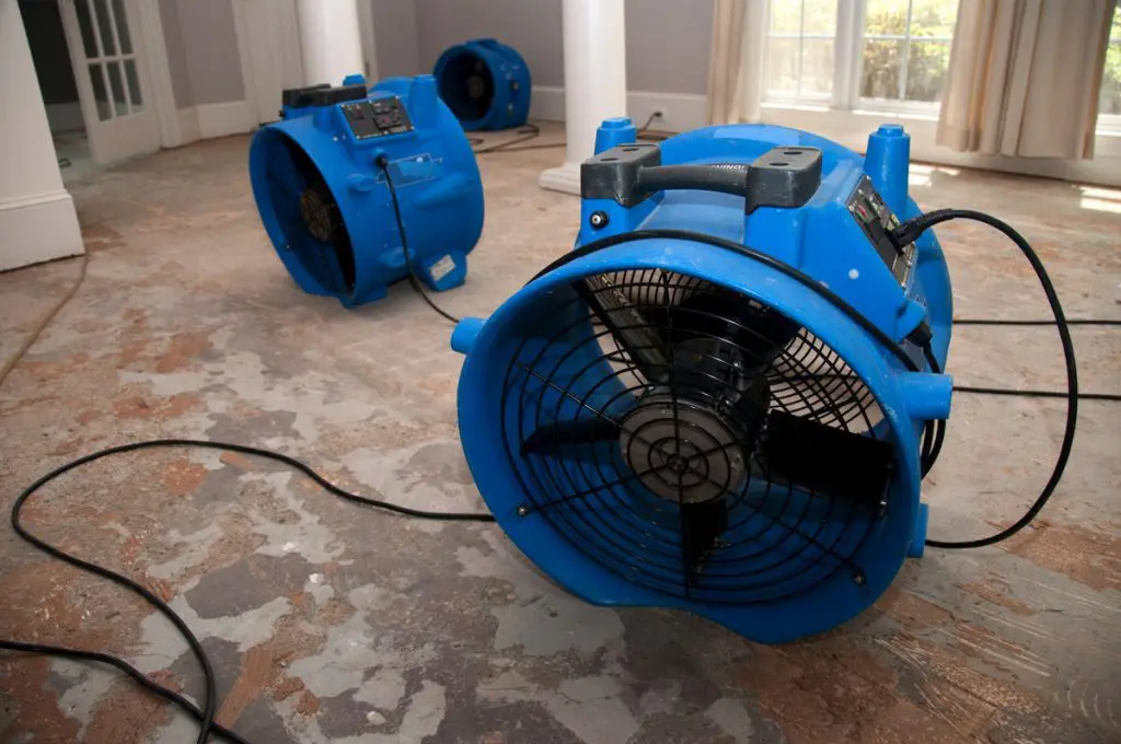 Understanding the Water Damage Restoration Process: A Step-by-Step Breakdown - Flood Response